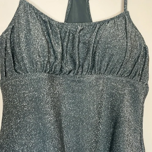 Everyday Sunday Women's Green One Piece Swimsuit - Picture 11 of 16